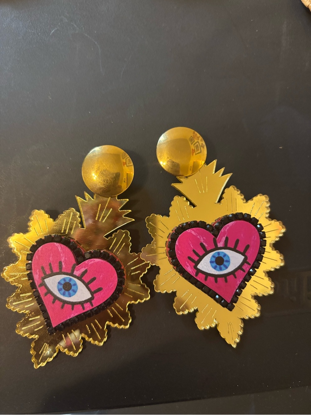 Gold Heart Eye Statement Earrings - Pink & Gold